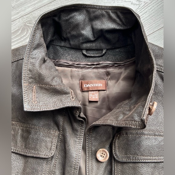 Women’s Brown Suede Leather Jacket XXS - Picture 4 of 7